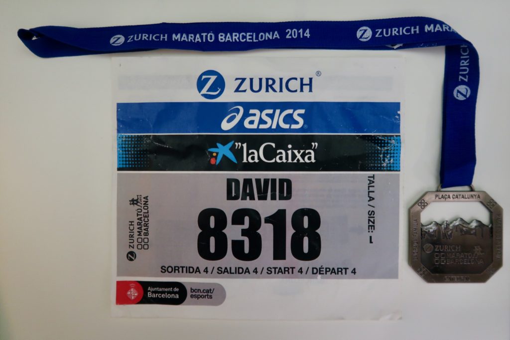 Marató Barcelona 2014 - Medalla y dorsal